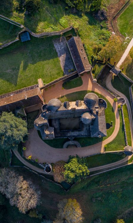 Chateau Fenelon Dordogne Perigord vue daplomb